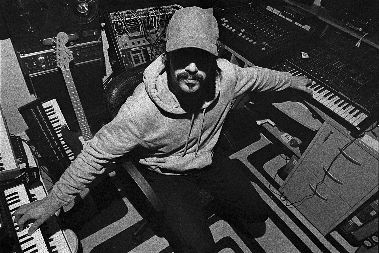 Dabeull Cyril Gourdin Photo photography art fashion mode France Paris RLLNGR rllngr design 