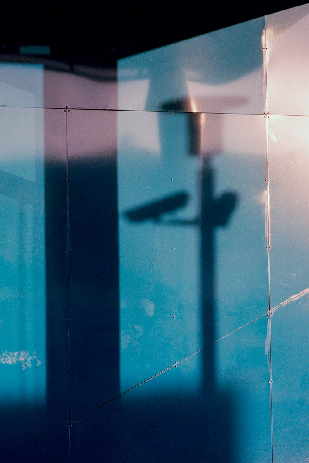 Empty Cyril Gourdin Photo photography art fashion mode France Paris RLLNGR rllngr design 