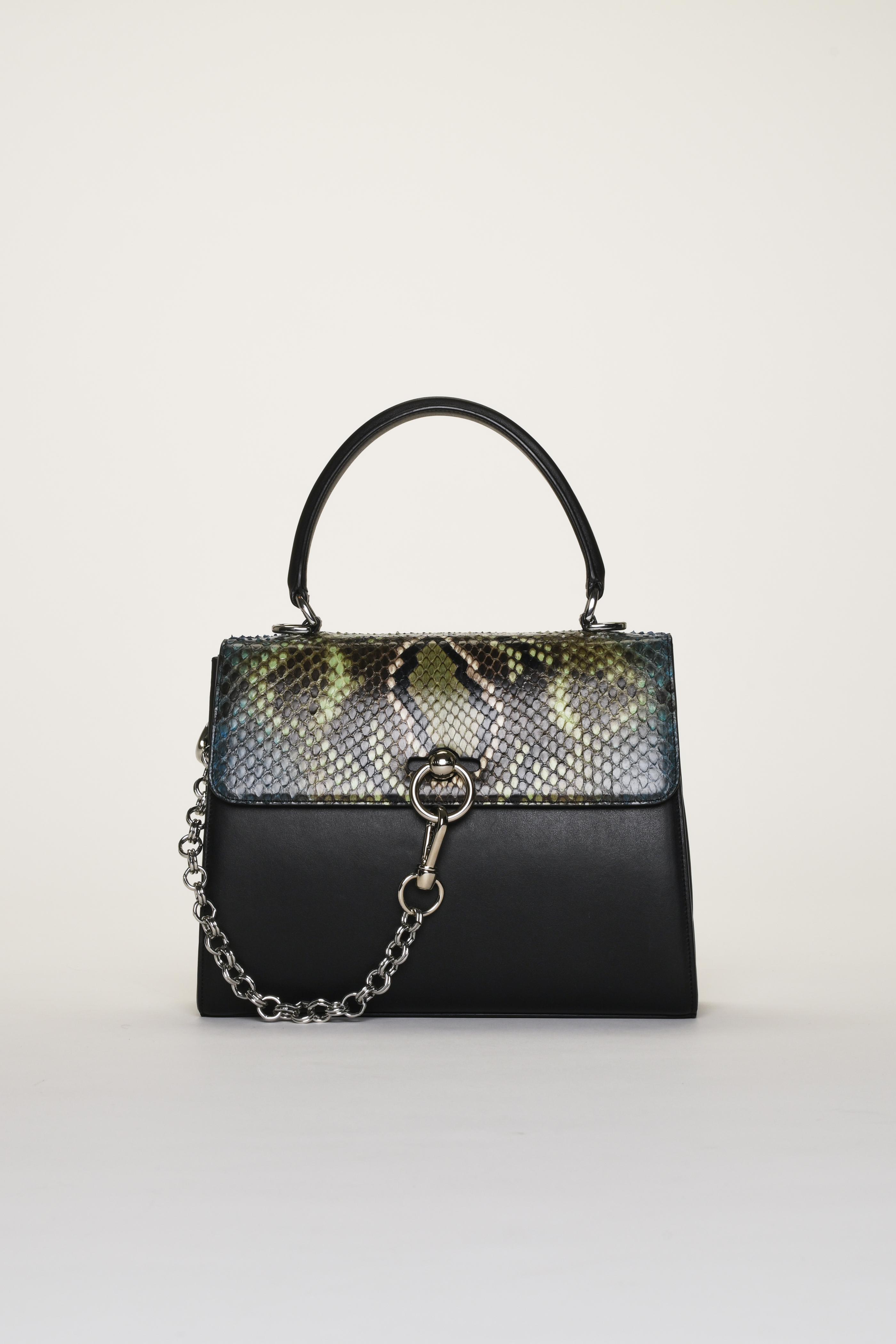 Pellegrino Cyril Gourdin Photo photography art fashion mode France Paris RLLNGR rllngr design 