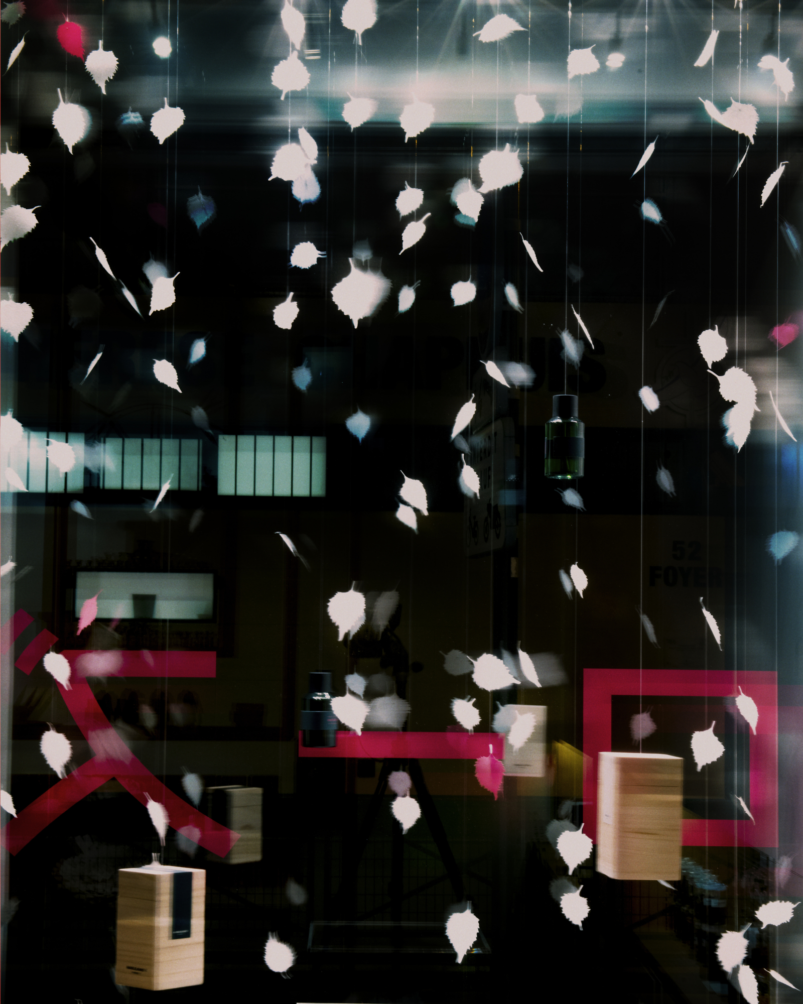 Showroom Cyril Gourdin Photo photography art fashion mode France Paris RLLNGR rllngr design 