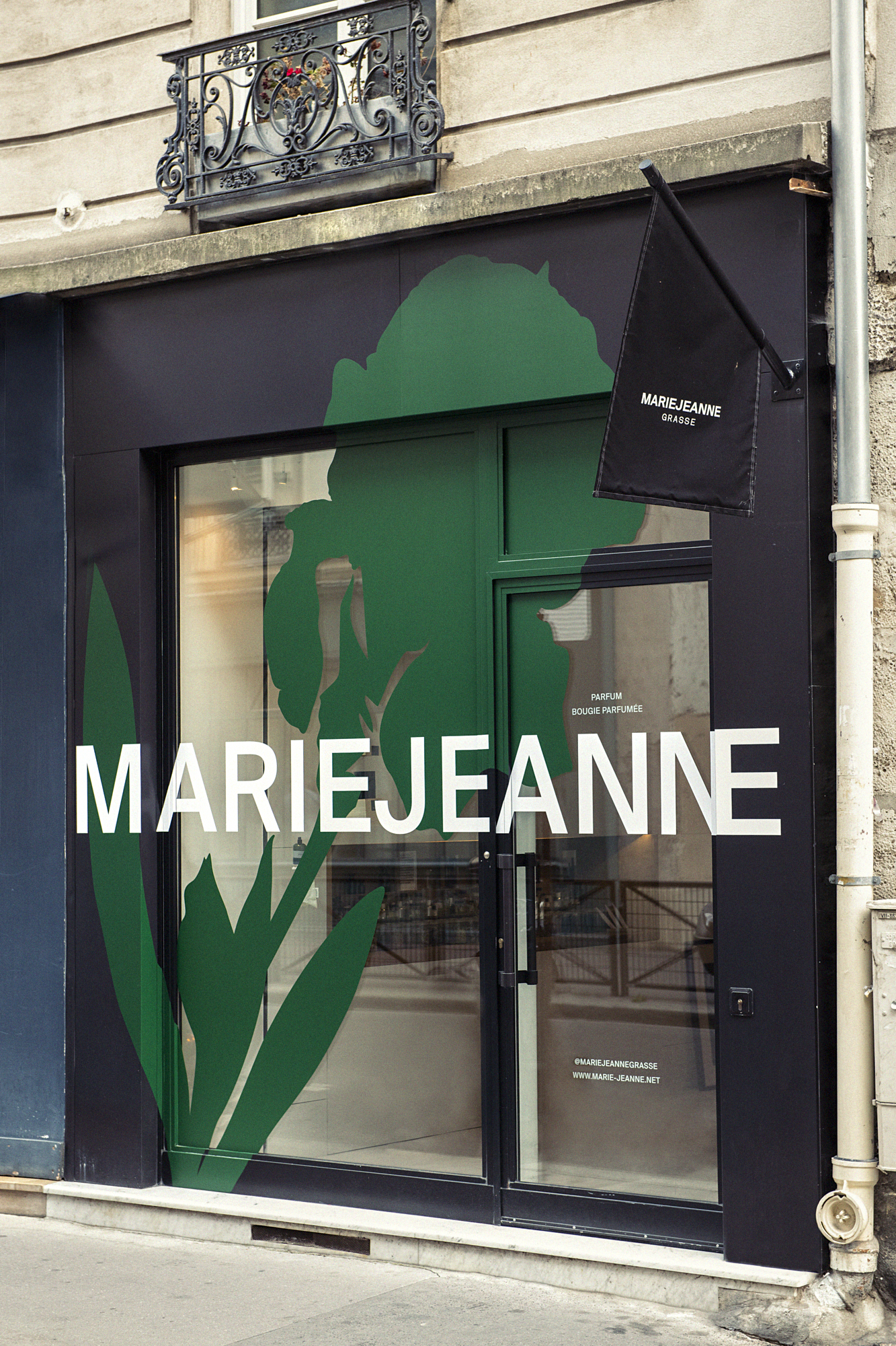 Showroom Cyril Gourdin Photo photography art fashion mode France Paris RLLNGR rllngr design 