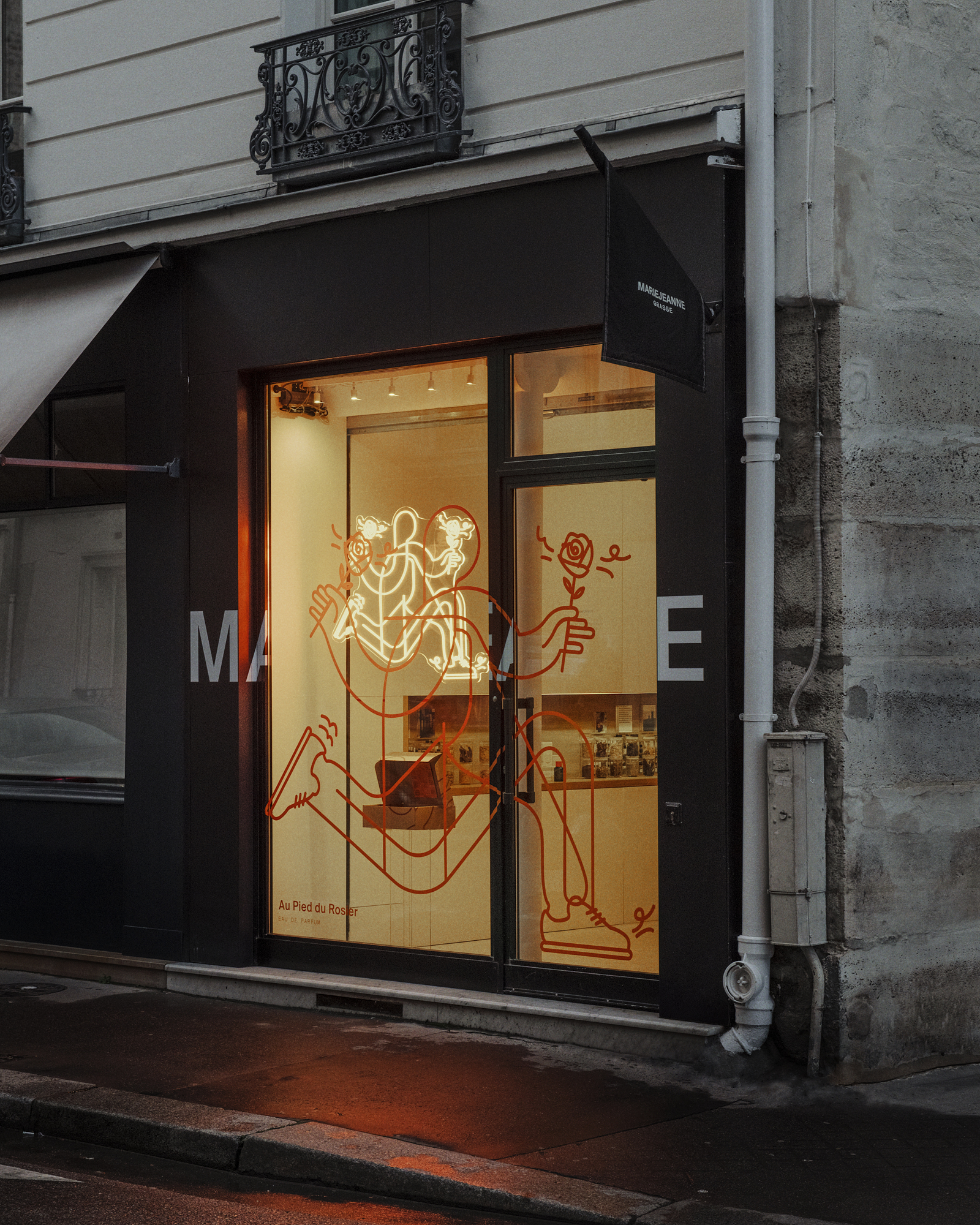 Showroom Cyril Gourdin Photo photography art fashion mode France Paris RLLNGR rllngr design 